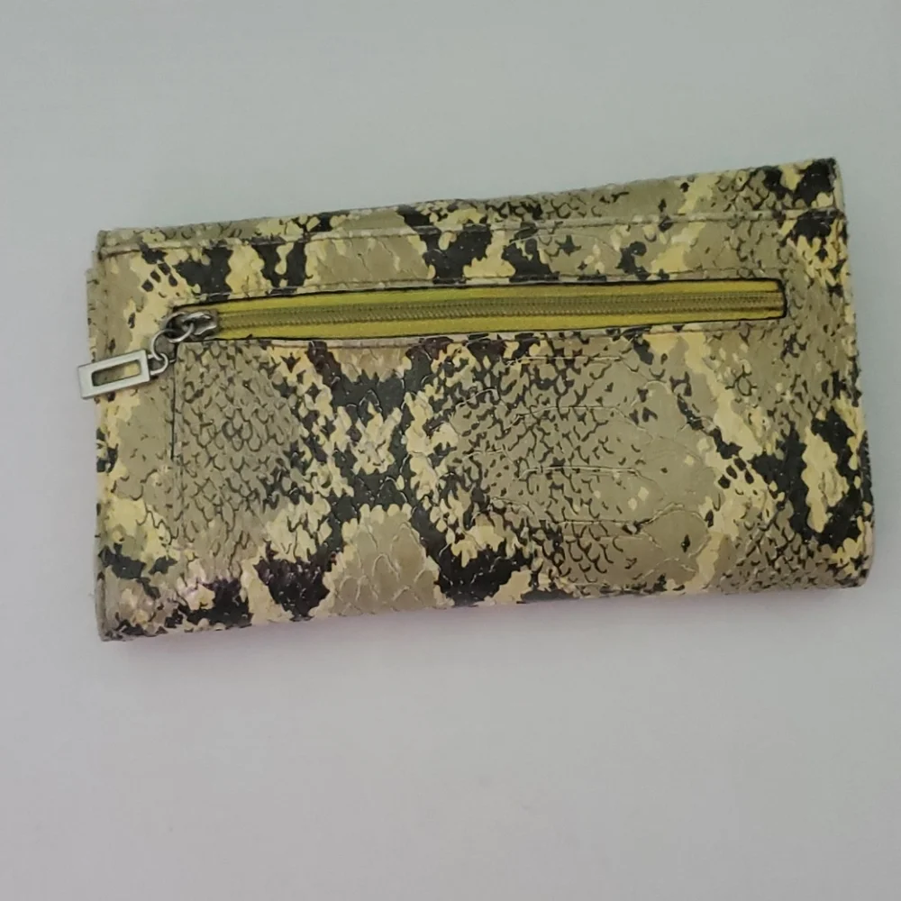 Guess Cream/Brown‎ Wallet